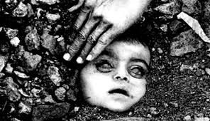 Image result for bhopal gas leak photos