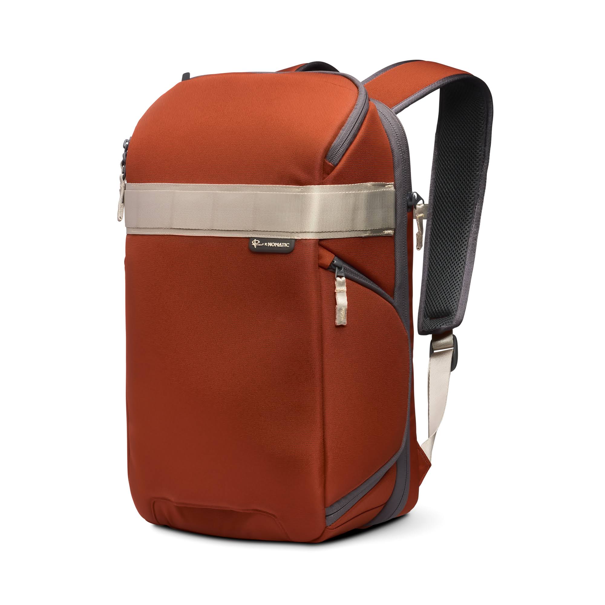 Nomatic Luma 18L Camera Pack