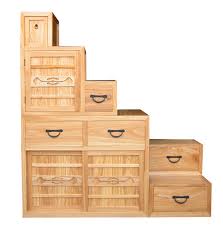 Résultat de recherche d'images pour "tansu chest"