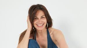 Helena Noguerra : Pourquoi l'actrice défie toutes les attentes à 55 ans ! - Imagen principal del artículo