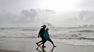 Monsoon may hit Kerala coast earlier than IMD’s forecast of May 27
