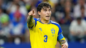 Sweden's Victor Lindelöf impressed by wife's barroom bull ride