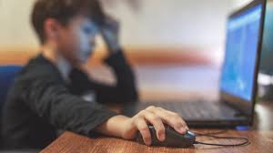 Como manter os filhos seguros online: o guia que todos os pais deviam ler, você incluído