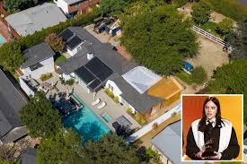 Billie Eilish discusses the Tongva Tribe during the Grammy Awards