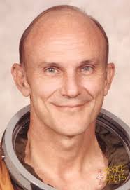 Astronaut Biography: <b>Thomas Mattingly</b> - mattingl