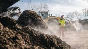 A Connecticut landfill stopped accepting trash 22 years ago, but it now generates enough electricity for 200 homes and earns $6,000 every month