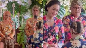 Intip Momen Siraman Al Ghazali, Maia Estianty dan Ahmad Dhani Hadir