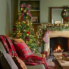 Ralph Lauren Christmas: The Heritage Decorating Trend for 2025