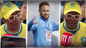 Seleção Brasileira treina com visita especial de Spike Lee, que brinca sobre Neymar: 'É o meu cara'