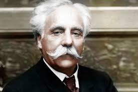 Efemérides Imperdibles: ¿Qué Pasó un 4 de Noviembre?