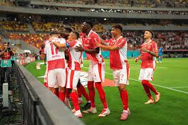 Primul jucător care pleacă de la Dinamo în vară: este unul dintre cei mai vechi jucători din lot