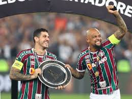 Após Árias, Palmeiras avança por zagueiro Nino