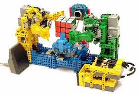 Resultado de imaxes para ROBOTS LEGO