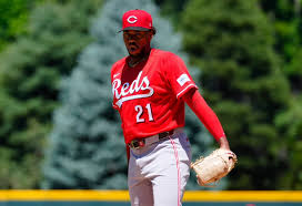 Eugenio Suárez makes preference clear as Reds approach trade deadline