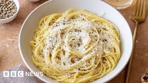 Pasta Panic! UK Recipe Sparks Outrage in Italy! What Went Wrong?