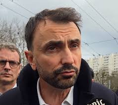 Sécurité, logements et cohésion : les projets de Grégory Doucet à la Duchère