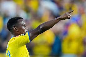 Jhon Arias scores and Colombia beats Ghana 1-0 to reach the World Cup Round of 16