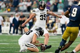 TRANSFER PORTAL: Purdue kicker Spencer Porath commits to Notre Dame