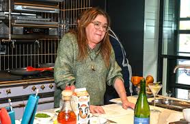Rachael Ray's 'Unrecognizable' Look: Is the Food Empire Hiding a Health Crisis or Just a Bad Angle?