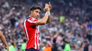 Omar Govea regresa a la actividad con Chivas para enfrentar a Monterrey