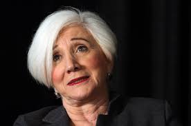 Olympia Dukakis 1987-ben kapta meg az amerikai filmakadémia Oscar-díját a Holdkórosok című filmben nyújtott alakításáért. Már 57 esztendős volt, ... - theater-olympia-dukakisjpg-d7aa8441f94f995f