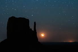 Superlua Gigante HOJE! Prepare-se para o Espetáculo no Céu!