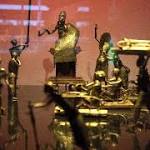 France return African treasures Benin