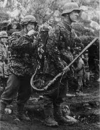 external image images?q=tbn:ANd9GcQrQ2OMymey1_vwBluUxYpaPf9q5Em0p-frXOccQWNp-FAzgz2g