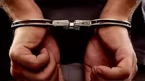 कुख्यात गैंगस्टर नीरज बवानिया का दीदार करने पहुंचे दो युवक, पुलिस ने किया गिरफ्तार