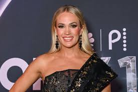 Carrie Underwood: Farm Troubles or Football Fame? The Truth Revealed! - Imagen principal del artículo