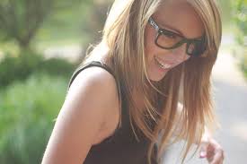 Résultat de recherche d'images pour "favim girl"