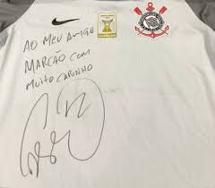 Ídolo do Palmeiras defende torcedor do Corinthians que ganhou camisa do Santos