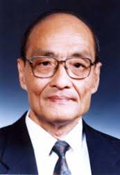 Wang Kui, born in 1928 in Tianjin, one of the pioneers in bioinorganic chemistry in China and founder of cellular inorganic chemistry. - 090924160752076