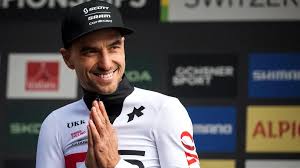 Nach schwerem Sturz: Nino Schurter mit Helikopter ins Krankenhaus geflogen — swp.de