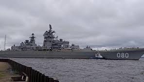 Росія розпочала завершальні випробування свого найбільшого надводного корабля