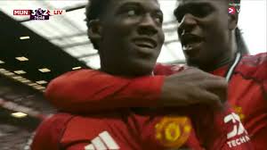 Kobbie Mainoo reddet Manchester United mot Liverpool - vant til tross for to tabber