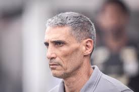 ¡Santos Busca Revancha! ¿Podrá Vojvoda Romper su Mala Racha?