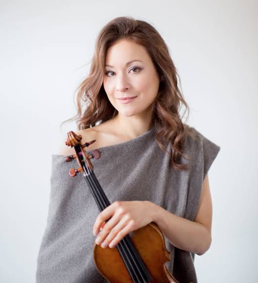 Arabella Steinbacher - An enchanting violin virtuoso | Discover Germany,  Switzerland and Austria