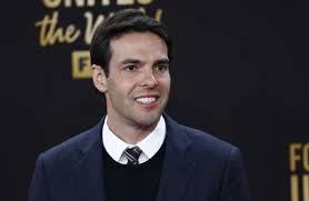 Kaká, Edmílson, Márquez y Guardado; ansiosos por el México-Brasil de leyendas en el Azteca