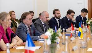 Укрінформ - News update