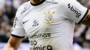 Corinthians acerta contratação de jogador campeão nacional pelo rival