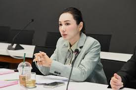 Thứ trưởng Giáo dục Thái Lan lên tiếng sau khi mắc lỗi chính tả trong bài viết trên mạng xã hội