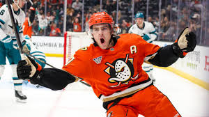 Leo Carlsson, Anaheim Ducks Star