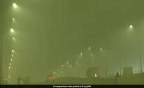 Delhi Under Thick Smog, Chokes On Toxic 'Severe' Air, Visibility Low