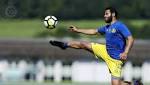 النصر يواسي نجم الفريق في