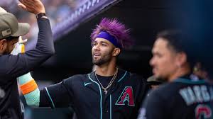 Carroll homers twice as D-backs erupt, then hold off Rockies late
