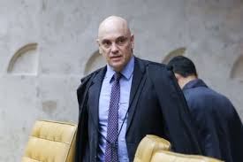 Moraes arquiva ações contra políticos do PL por incitação ao 8 de Janeiro
