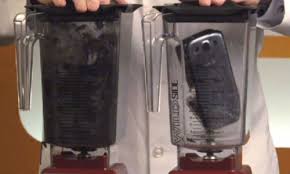 Video: Will It Blend? – iPhone 5 vs Galaxy S3 ?