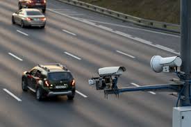 Radare fixe pe drumurile naționale și autostrăzi. De când devin active camerele care vor măsura viteza medie a mașinilor și unde vor fi montate