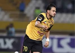 سپاهان مقابل گلگهر سیرجان